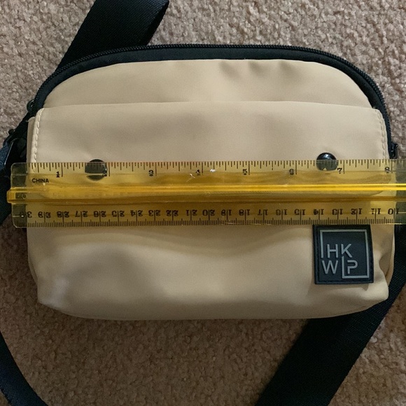 Crossbody bag - Picture 6 of 8